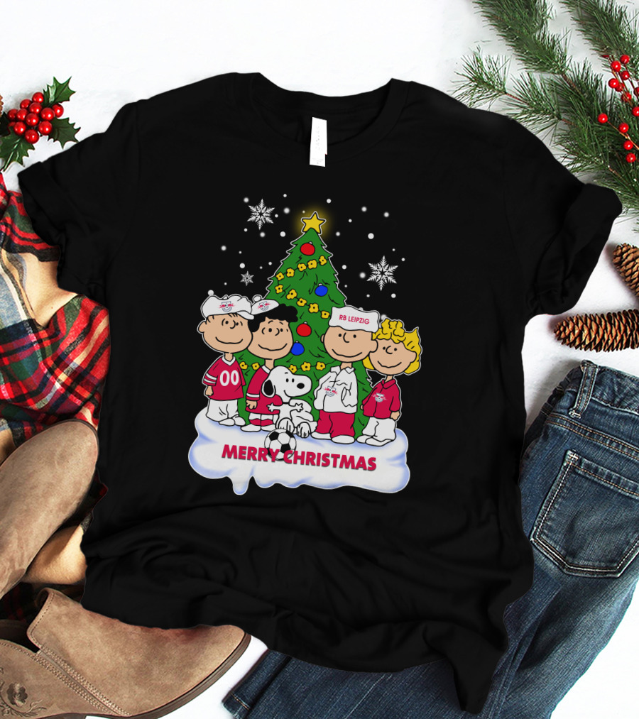 RB Leipzig Merry Christmas Snoopy And Friends Scene T-Shirt