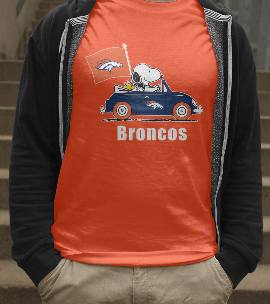 Denver Broncos Snoopy Car Broncos Flag T-Shirt