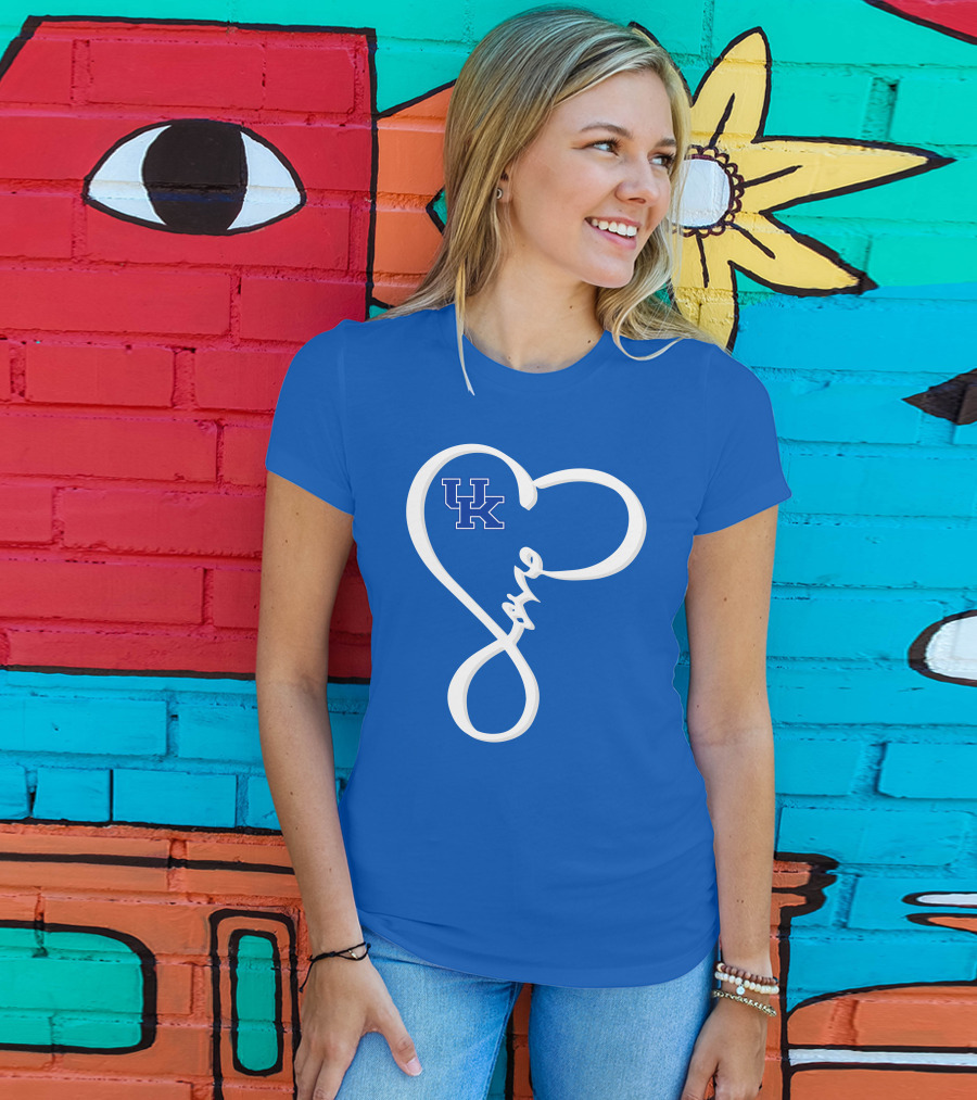 UK Wildcats Love Heart T-Shirt