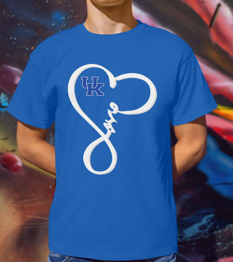 UK Wildcats Love Heart T-Shirt