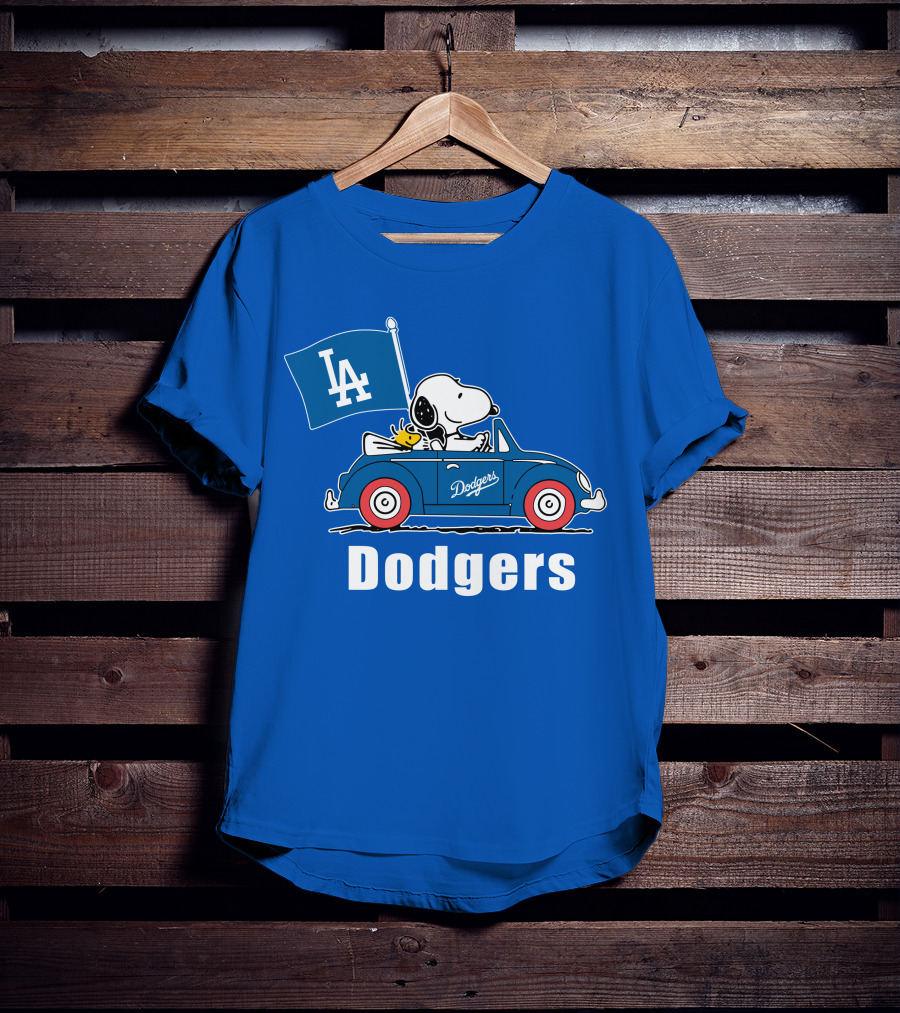 Dodgers Snoopy Woodstock Driving Car LA Flag T-Shirt