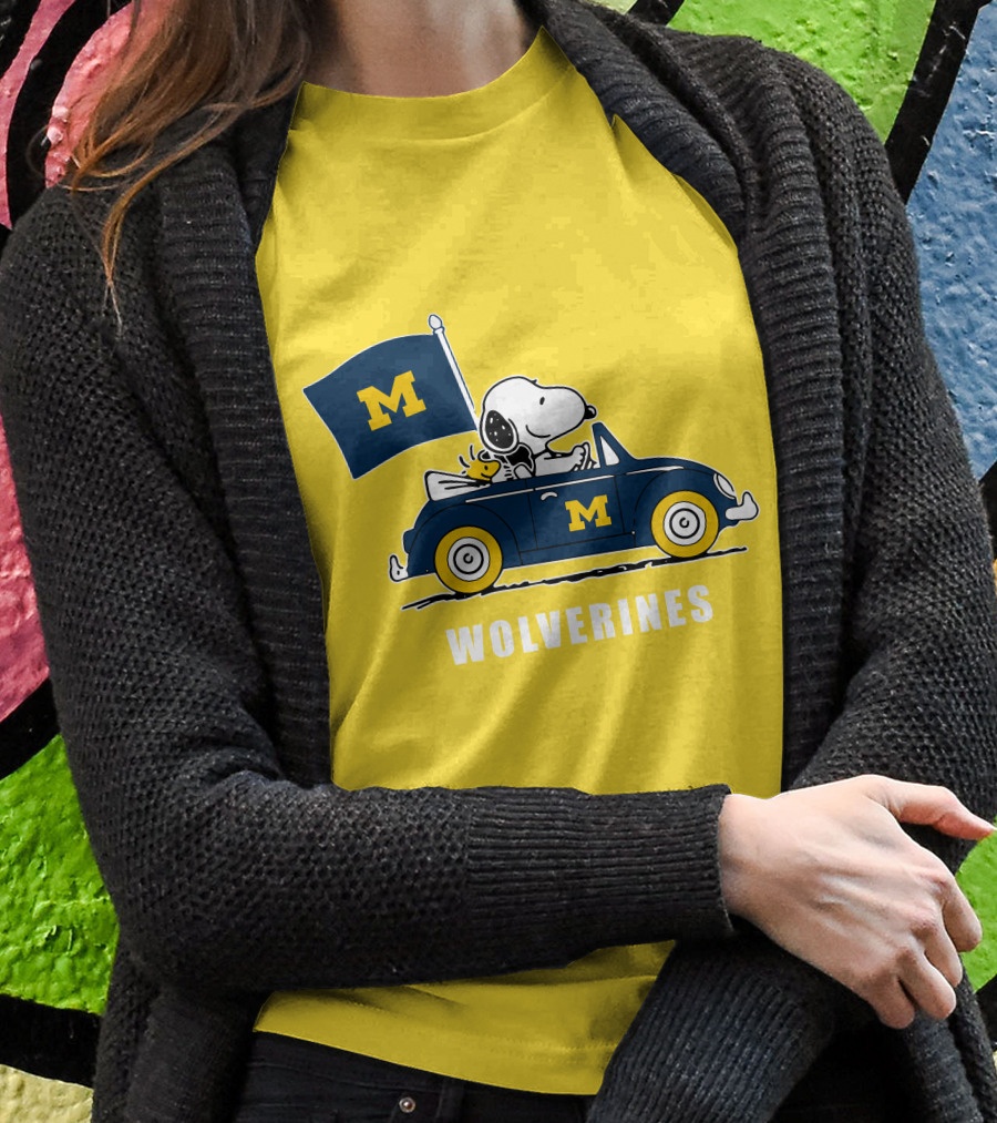 Michigan Wolverines Snoopy Driving With Flag T-Shirt