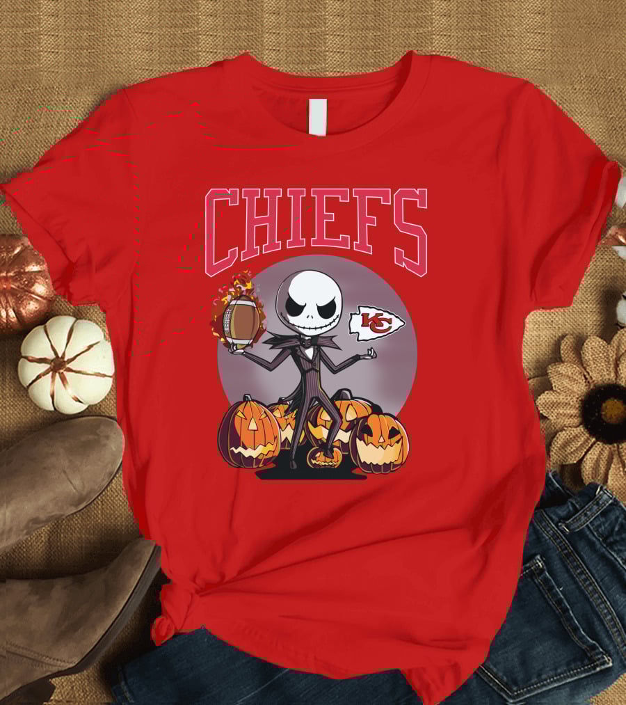 Kansas City Chiefs Jack Skellington Halloween Football Pumpkins T-Shirt