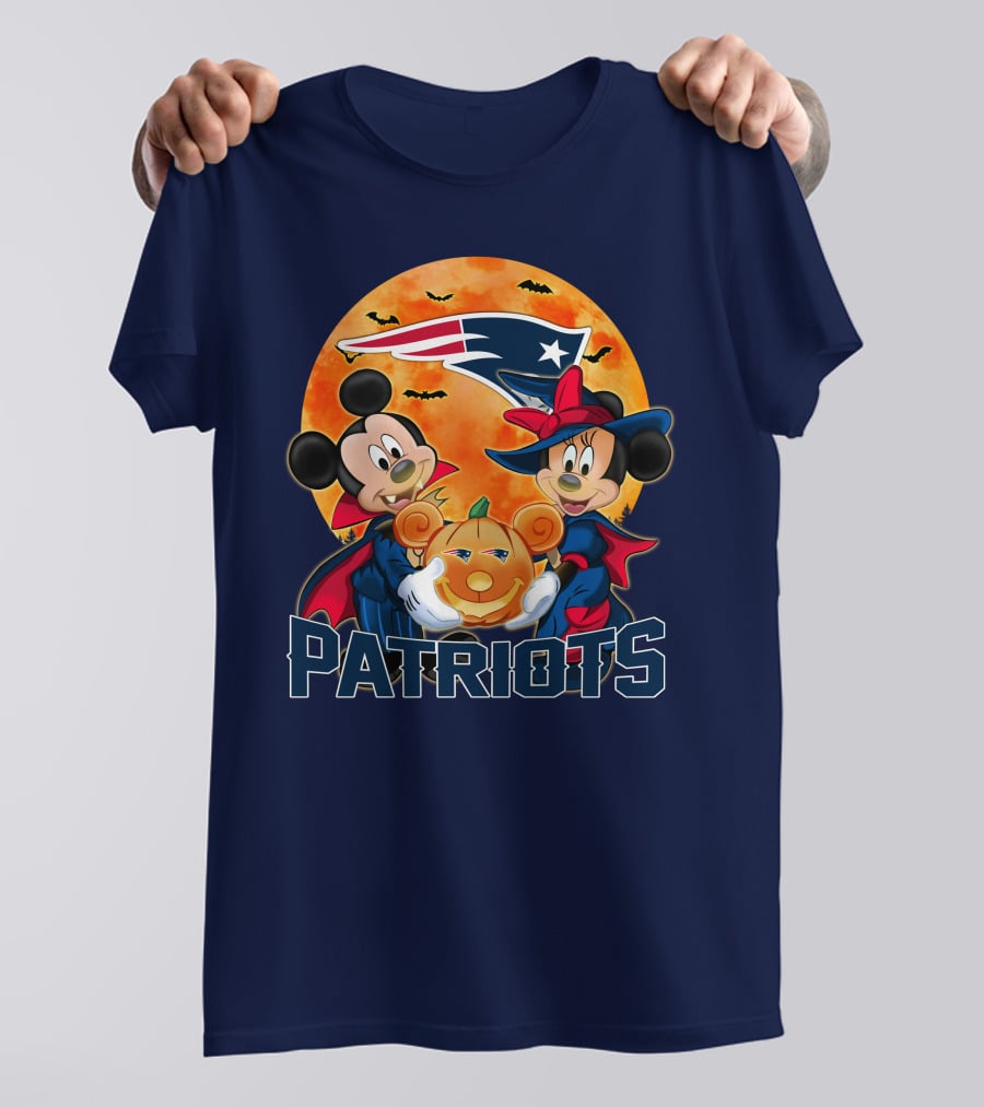 Patriots Halloween Mickey Mouse And Minnie Mouse With Pumpkin And New England Football T-Shirt