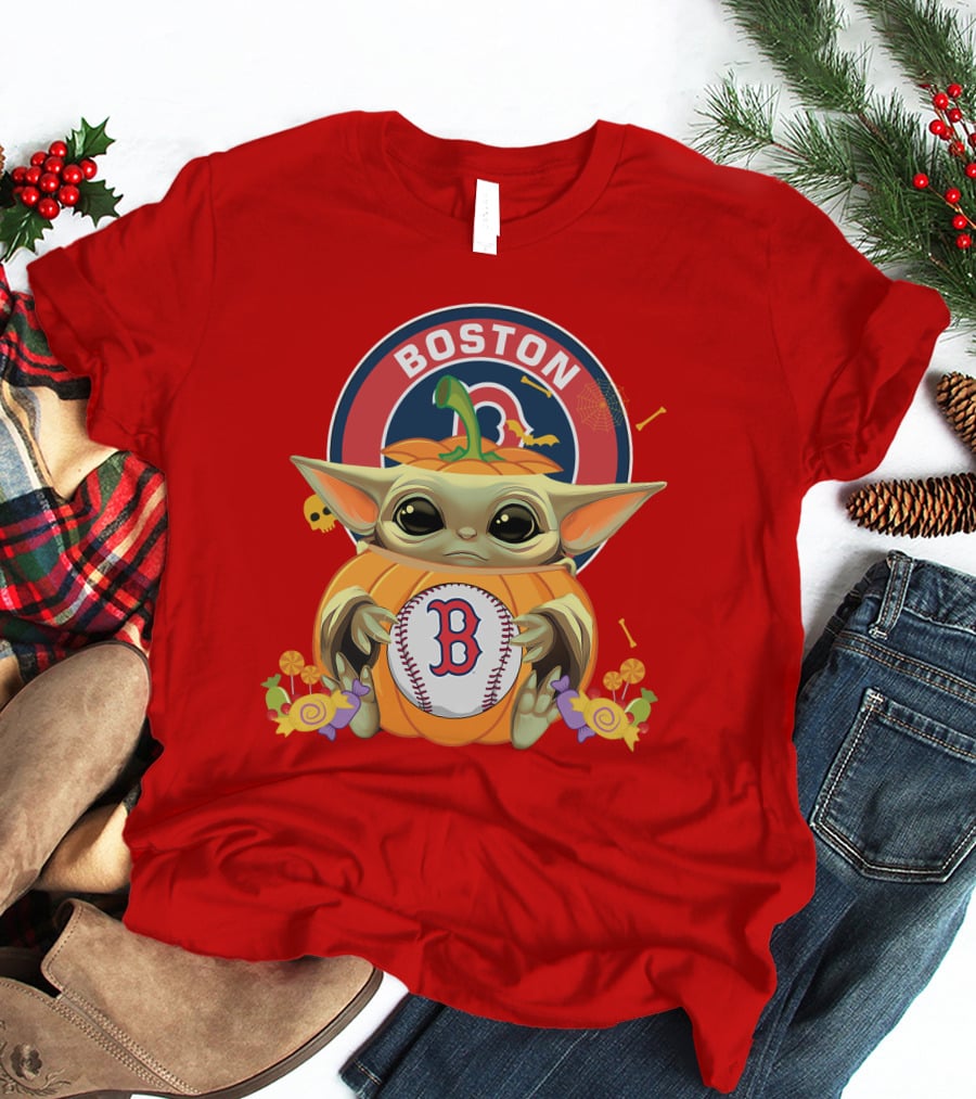 Boston Red Sox Halloween Baby Yoda Pumpkin Hug T-Shirt