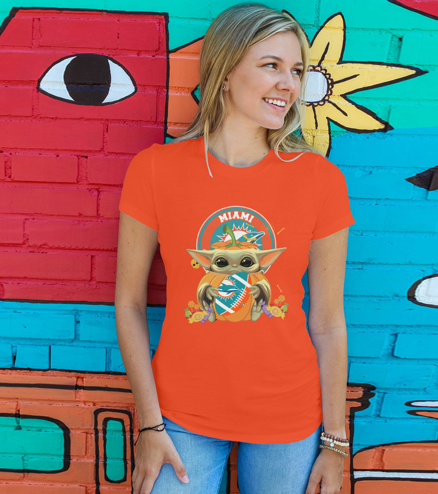 Halloween Pumpkin Baby Yoda Miami Dolphins Hug Football Candy Skulls T-Shirt