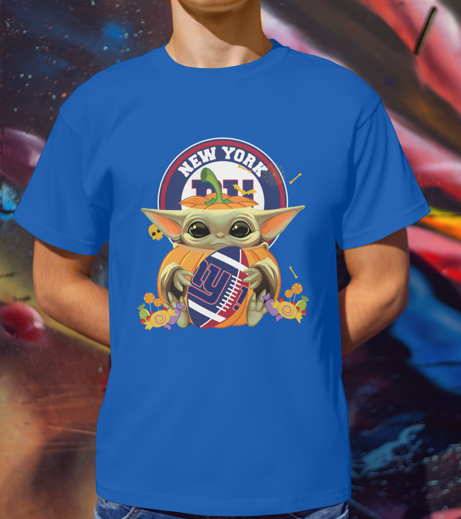 Halloween Pumpkin Baby Yoda Holding New York Giants Football T-Shirt