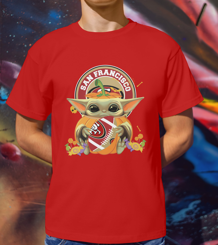 Halloween Pumpkin Baby Yoda Hug San Francisco 49ers Football T-Shirt