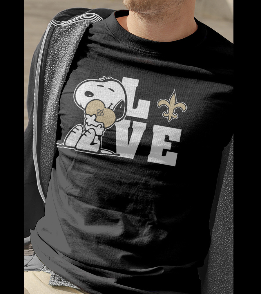 Snoopy Love New Orleans Saints Fleur-De-Lis Heart T-Shirt