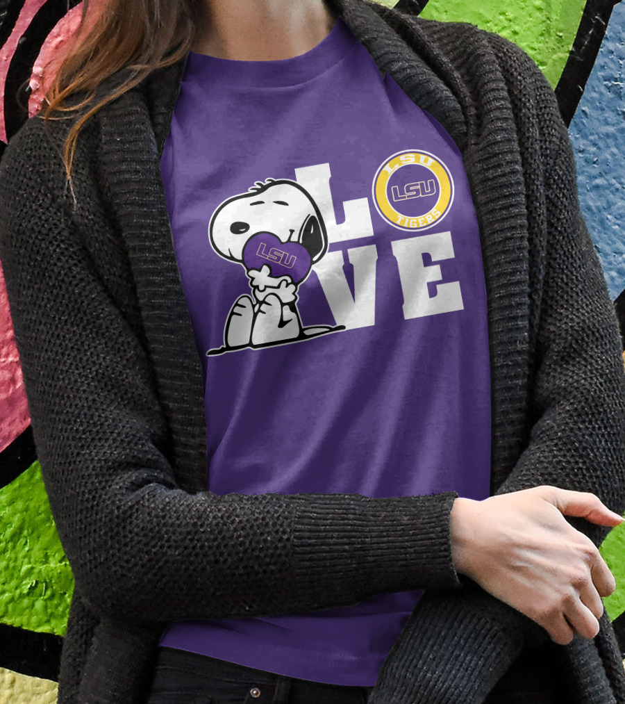 Snoopy Love LSU Tigers LSU T-Shirt