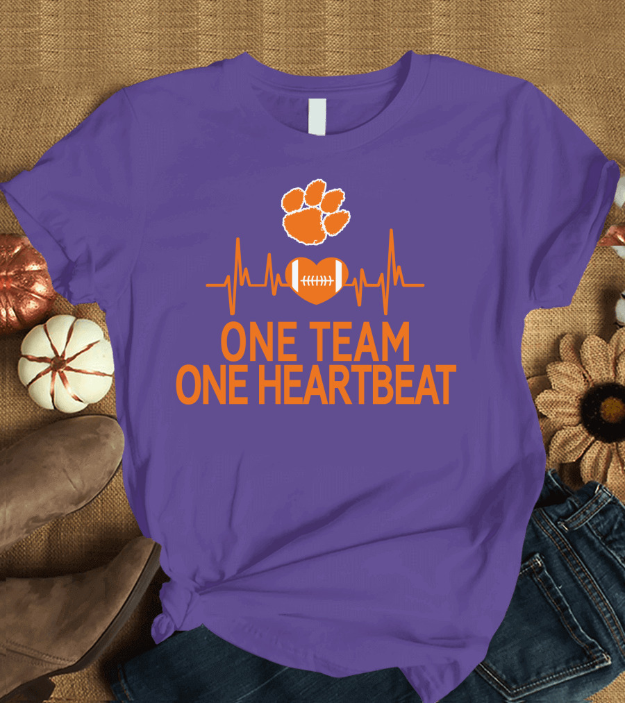 Clemson Tigers One Team One Heartbeat Football Paw Print Heartbeat T-Shirt