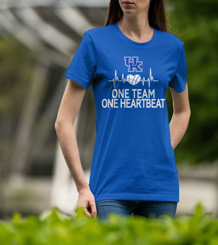 Kentucky Wildcats UK Logo One Team One Heartbeat Basketball Heartbeat T-Shirt