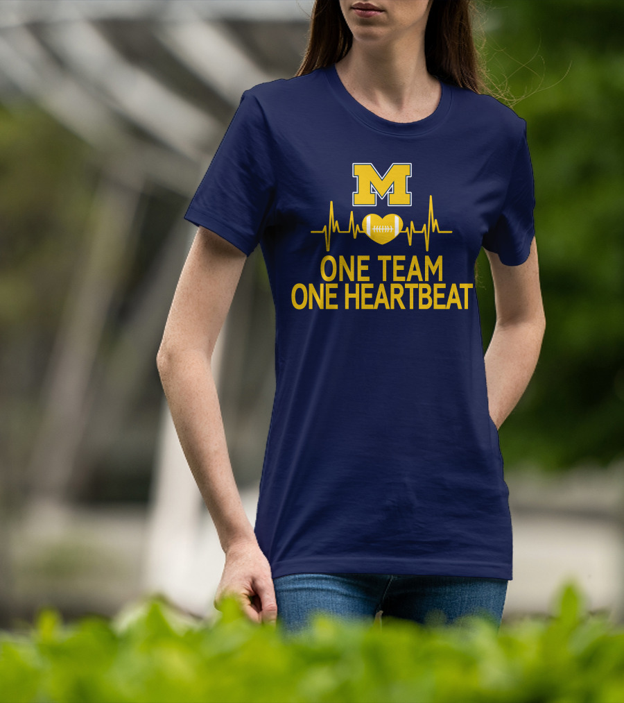 M Michigan Wolverines Football One Team One Heartbeat T-Shirt