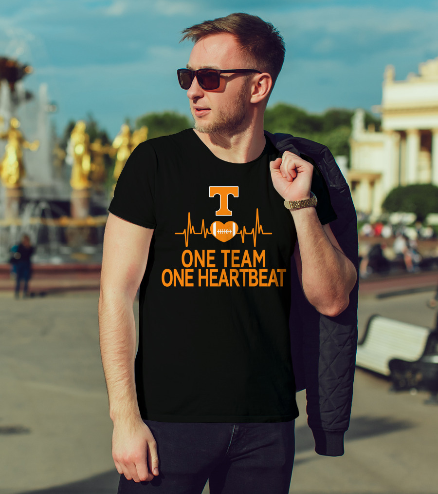 Tennessee Volunteers T Logo Heartbeat Football One Team One Heartbeat T-Shirt