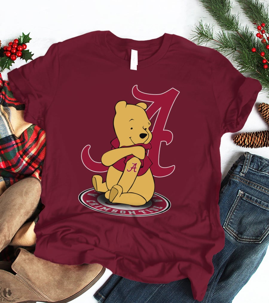 Alabama Crimson Tide Pooh Bear Sitting With Crimson T-Shirt