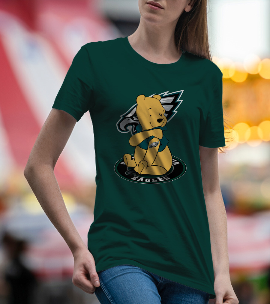 Philadelphia Eagles Winnie The Pooh Sitting In Front Of Team T-Shirt