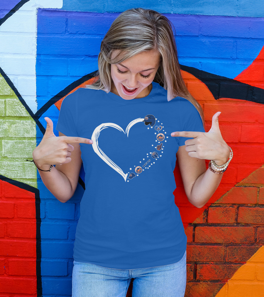 New York Mets Heart Design With Baseball Helmets T-Shirt