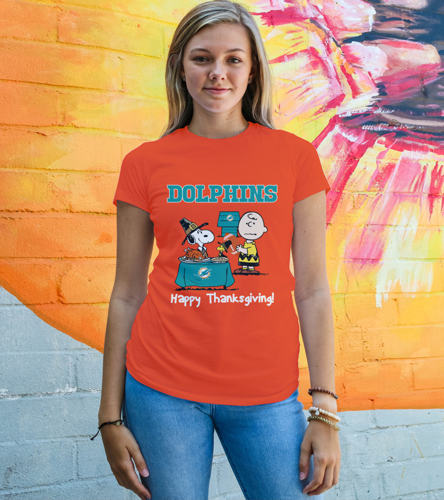 Dolphins Snoopy Charlie Brown Happy Thanksgiving Miami T-Shirt