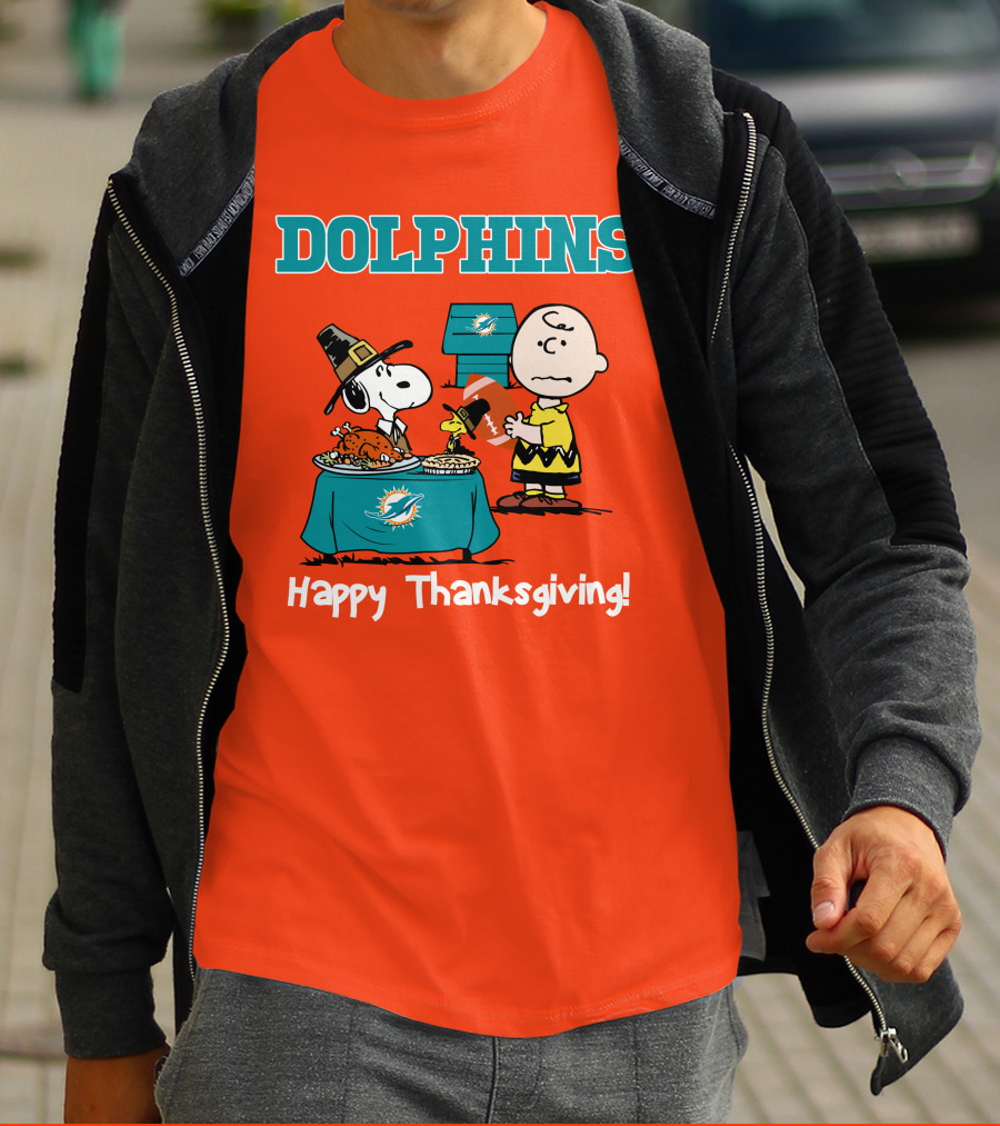 Dolphins Snoopy Charlie Brown Happy Thanksgiving Miami T-Shirt