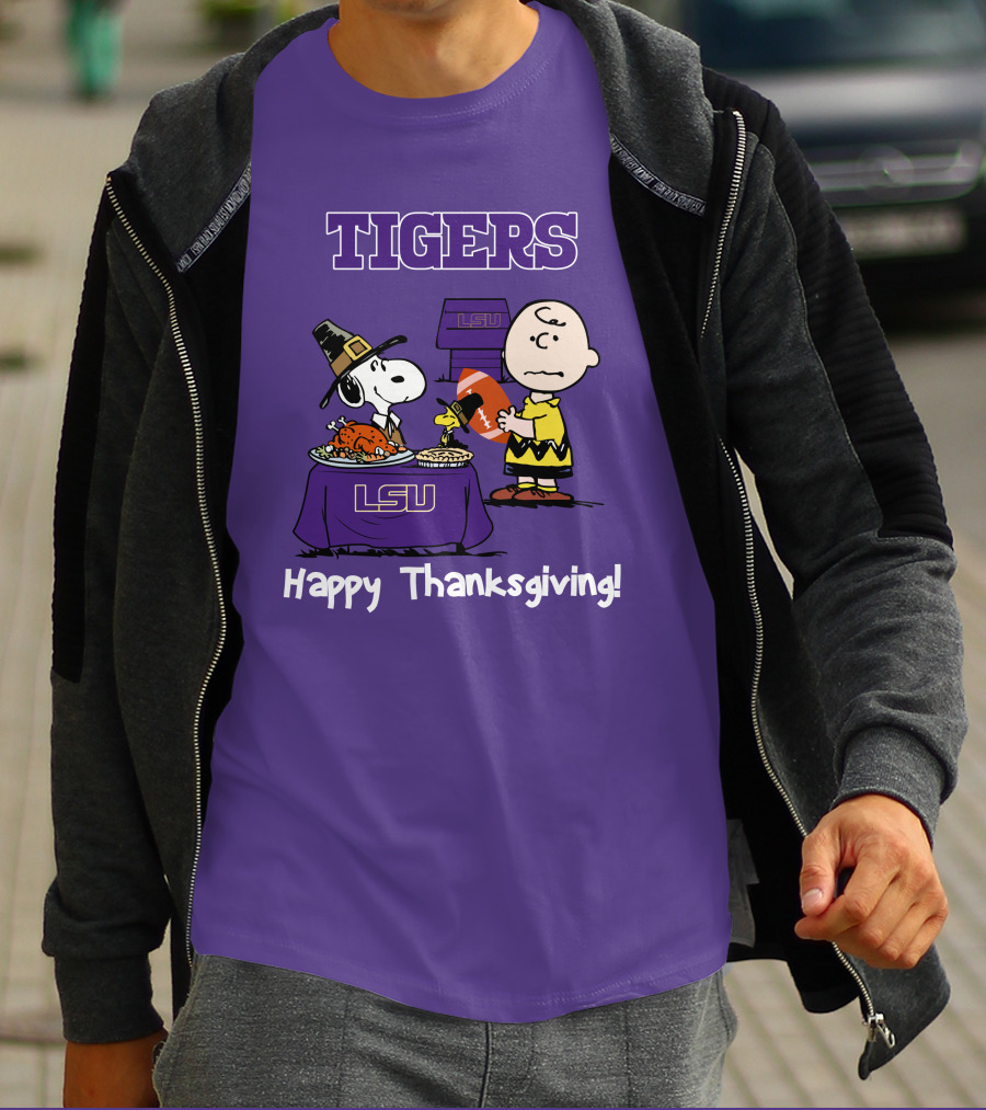 LSU Tigers Snoopy And Charlie Brown Thanksgiving Football T-Shirt