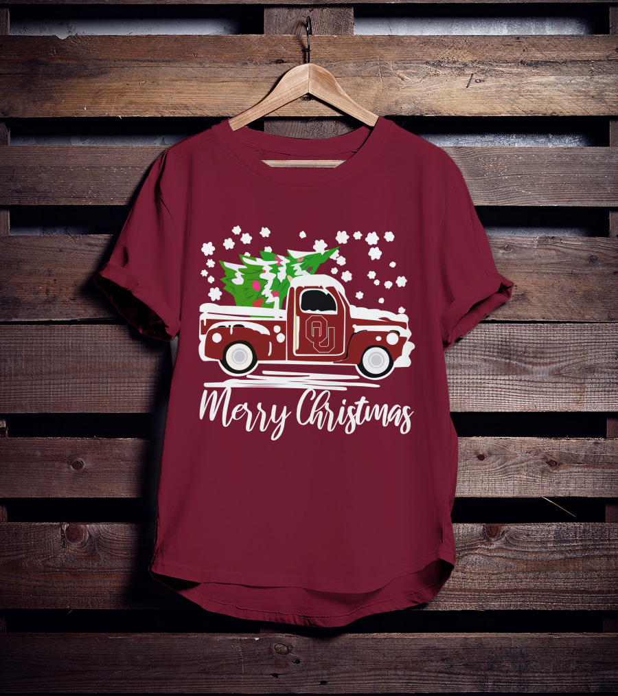 Merry Christmas Oklahoma Sooners Vintage Truck With Tree T-Shirt
