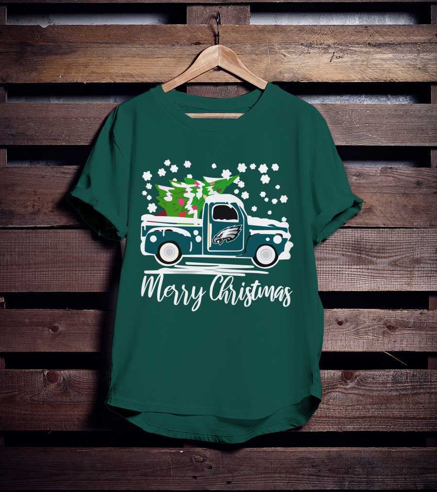 Merry Christmas Philadelphia Eagles Vintage Car Snowflakes T-Shirt