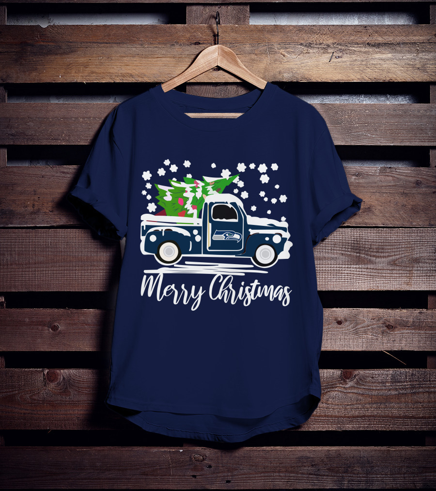 Seattle Seahawks Vintage Truck Merry Christmas Snowflakes And Tree T-Shirt