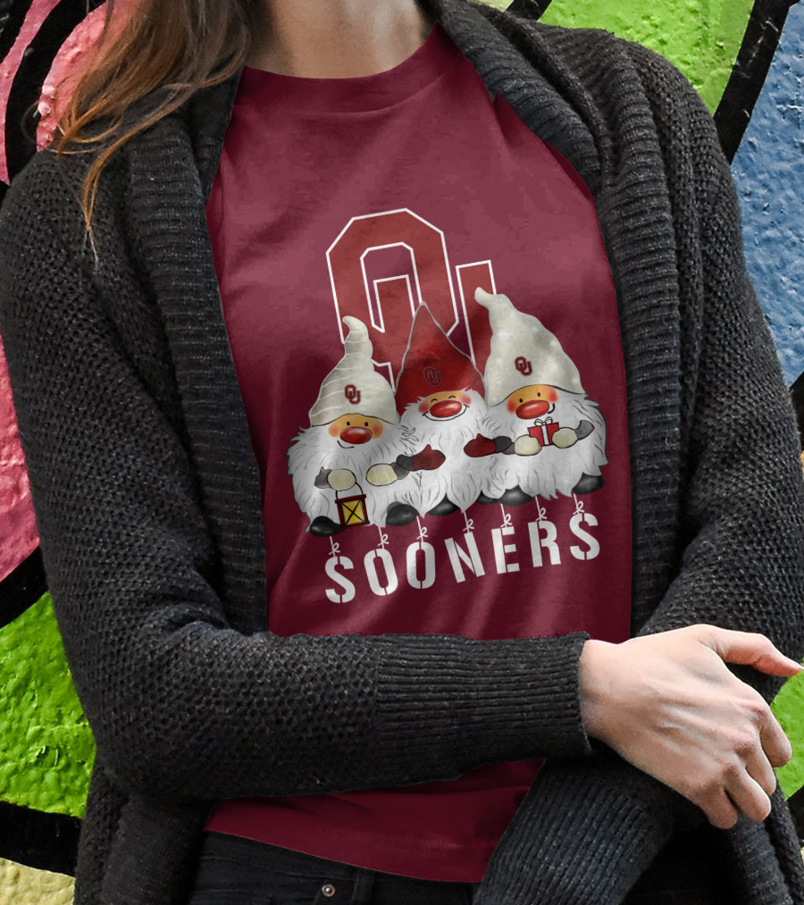 Oklahoma Sooners Christmas Gnomes Happy Holidays T-Shirt