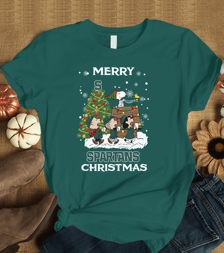 Merry Spartans Christmas Michigan State Peanuts Christmas Tree T-Shirt