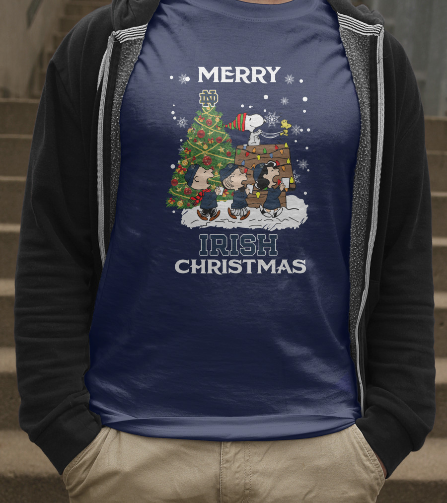 Merry Christmas Notre Dame Fighting Irish Peanuts Christmas Tree T-Shirt