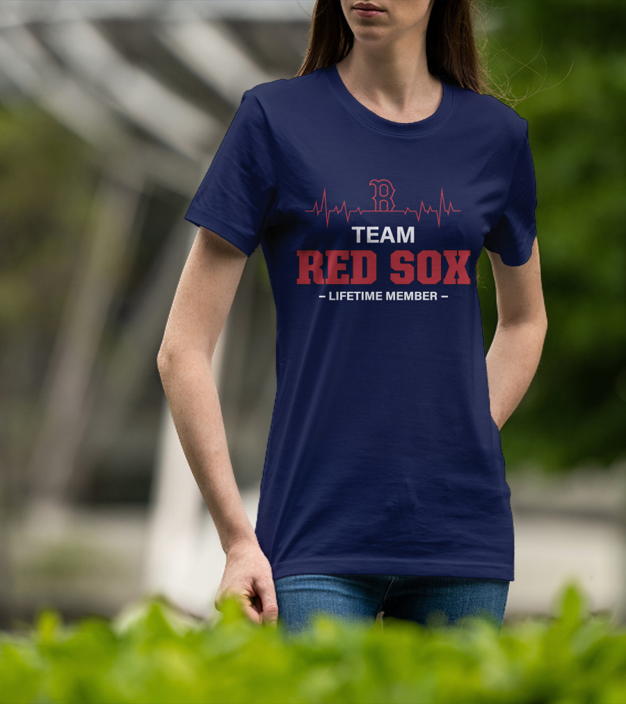 Team Red Sox Lifetime Member עם הדופק Red B T-Shirt
