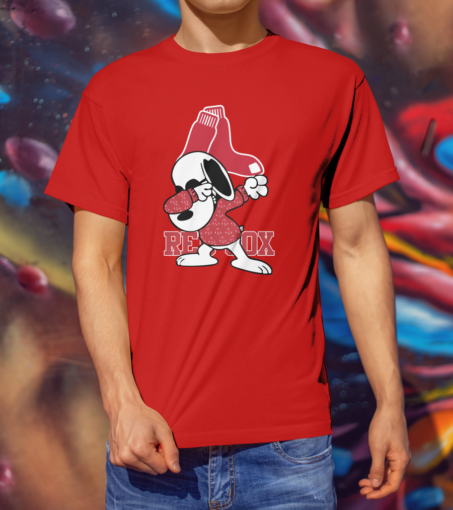 Boston Red Sox Snoopy Dabbing With Red Sox T-Shirt