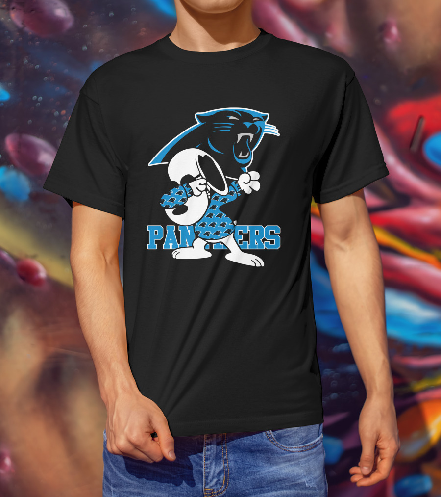 Carolina Panthers Snoopy Dabbing Panthers T-Shirt