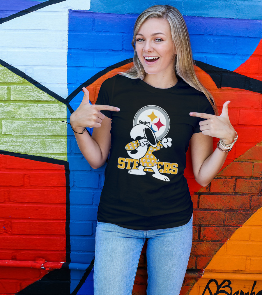 Pittsburgh Steelers Snoopy Dabbing Fan T-Shirt