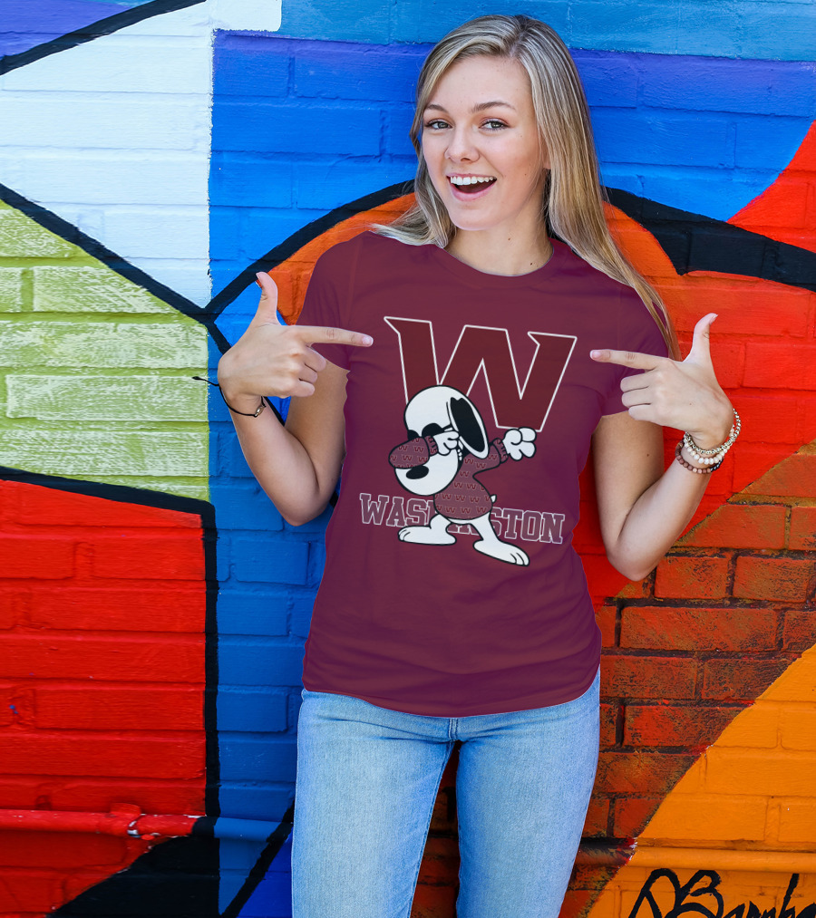 Washington Snoopy Dabbing With W T-Shirt