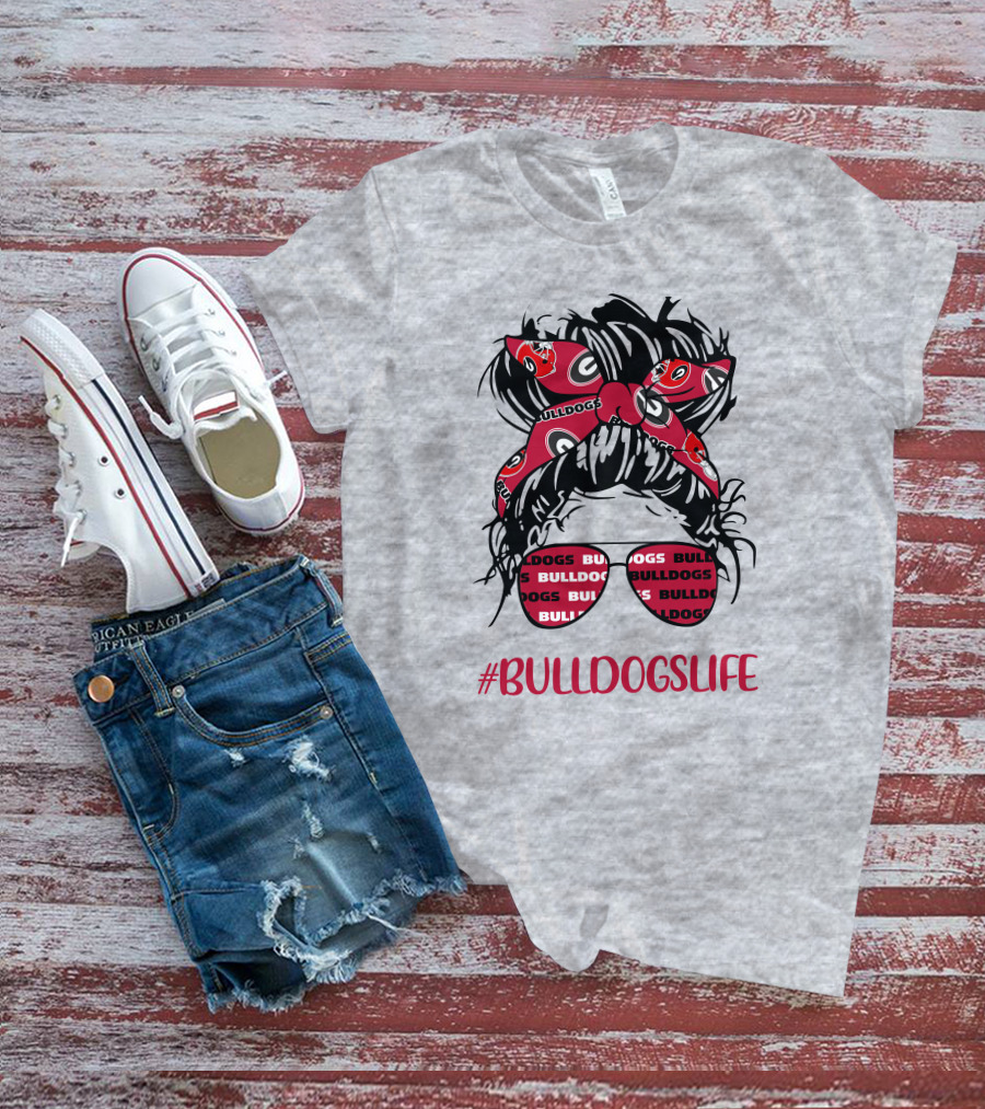 BULLDOGSLIFE Georgia Bulldogs Messy Bun Headband Glasses Girl T-Shirt