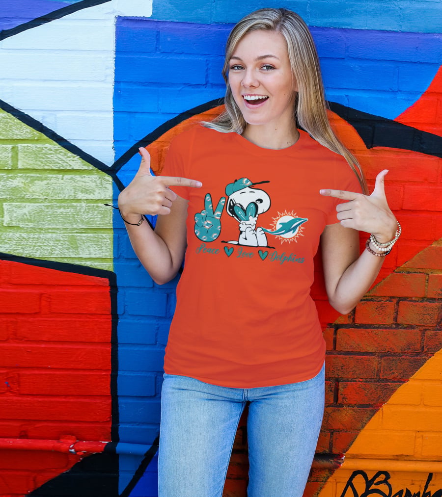 Peace Love Miami Dolphins Snoopy Fan T-Shirt