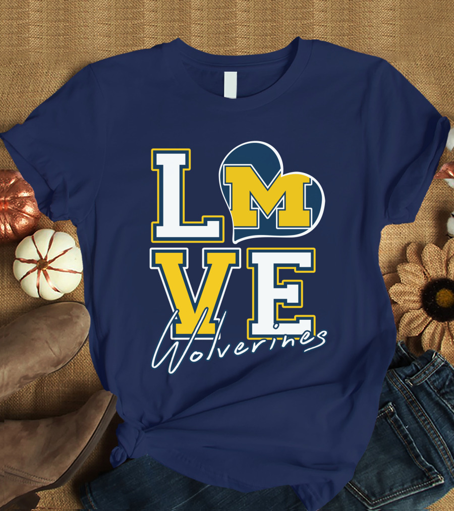 Love Michigan Wolverines Heart T-Shirt