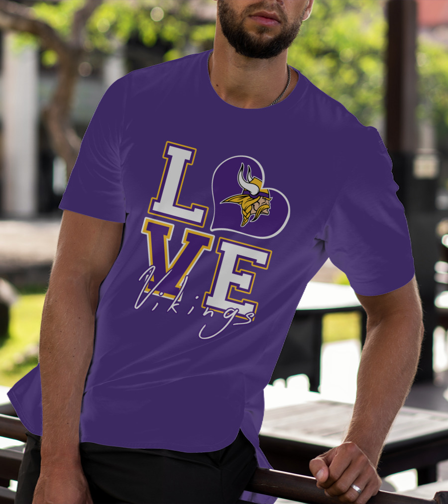 Love Minnesota Vikings Heart T-Shirt