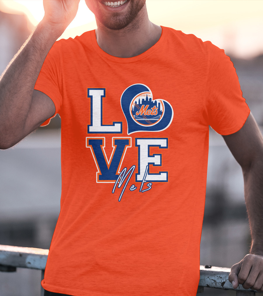 LOVE Mets New York Skyline T-Shirt