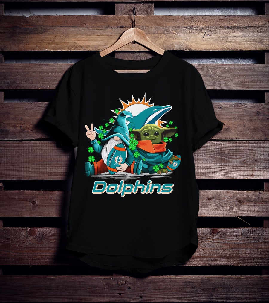 Miami Dolphins Leprechauns Gnomes Baby Yoda Hug T-Shirt