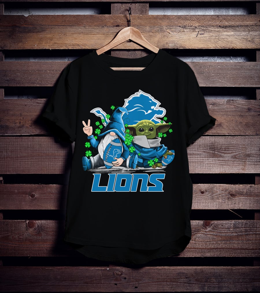 Leprechauns Gnomes Baby Yoda Lions Football Detroit Clover Hug T-Shirt
