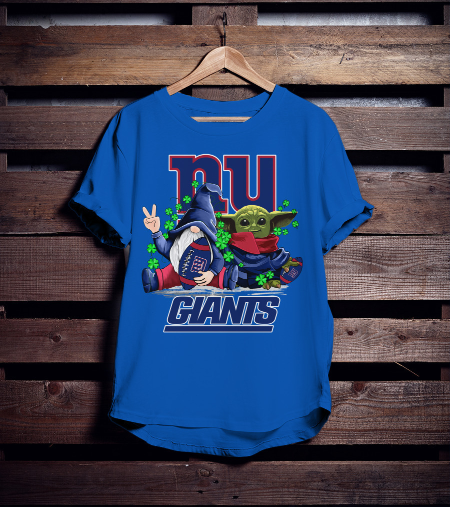New York Giants Leprechauns Gnomes Baby Yoda Football Clover T-Shirt