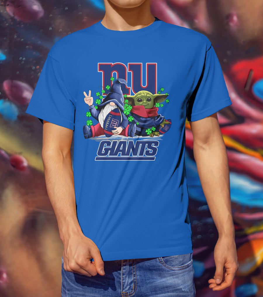 New York Giants Leprechauns Gnomes Baby Yoda Football Clover T-Shirt