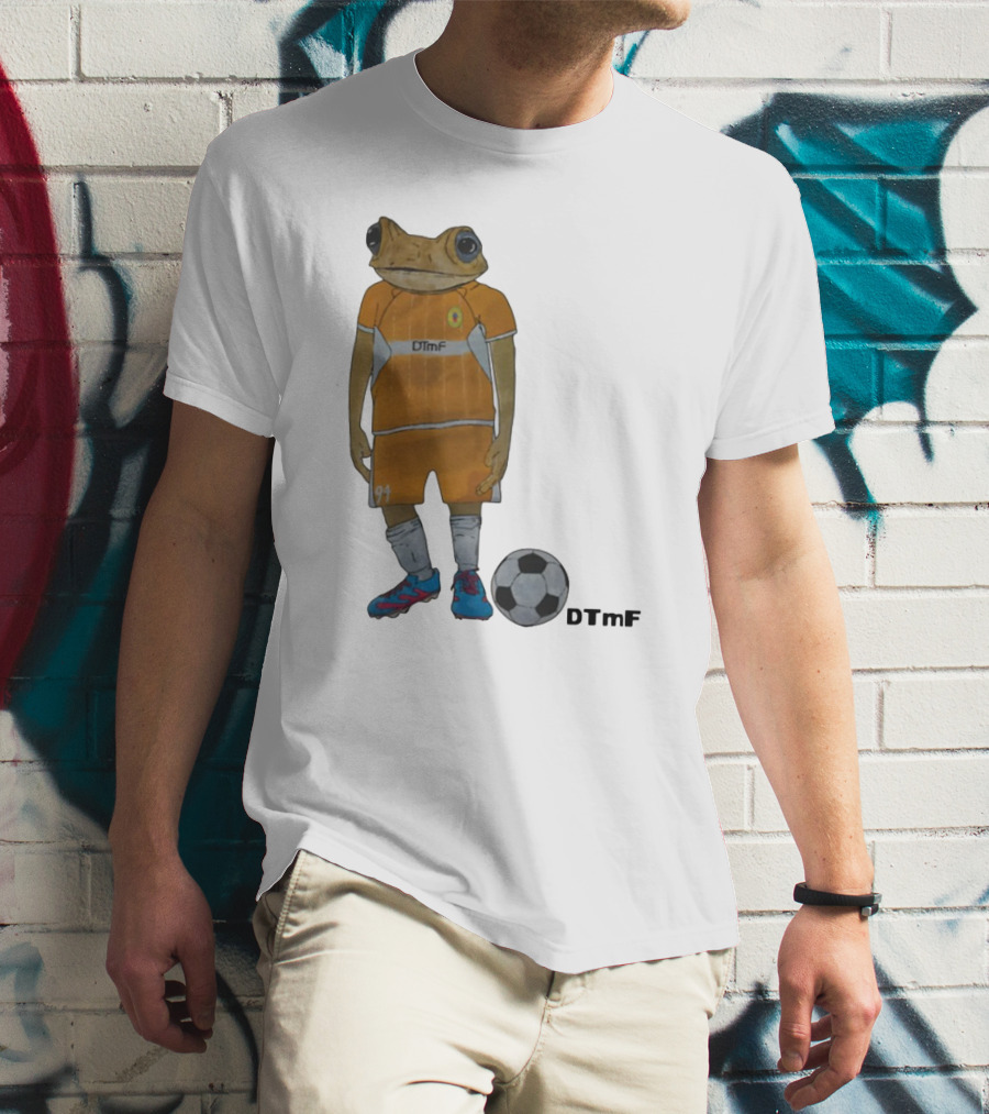 Dtmf 91 Frog Soccer Player With Ball T-Shirt