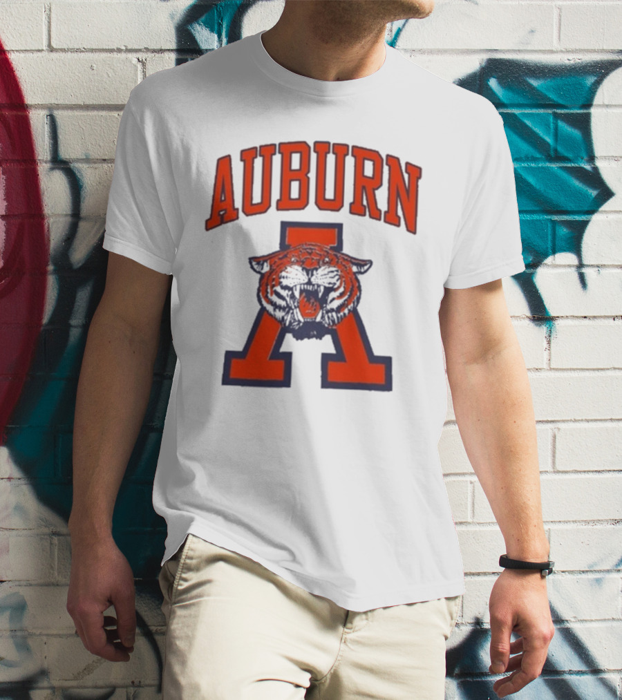 Auburn Tigers Roaring Vintage Logo Retro College Spirit T-Shirt