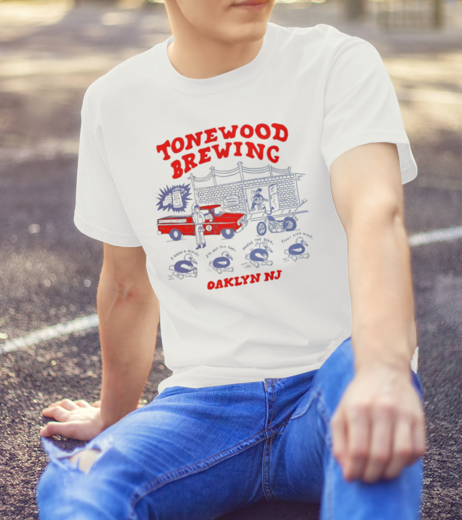 Tonewood Brewing Oaklyn NJ Vintage Car Scene T-Shirt