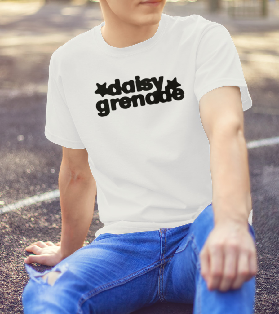 Daisy Grenade Star Raglan T-Shirt
