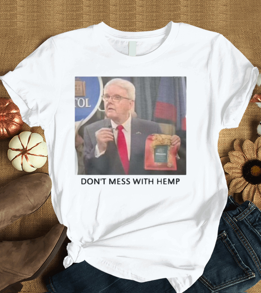 Don't Mess With Hemp Capitol Speech Red Tie Holder T-Shirt