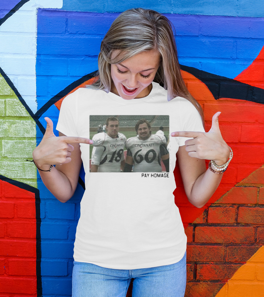 Cincinnati Bearcats Kelce Brothers Football Team Vintage Tribute T-Shirt